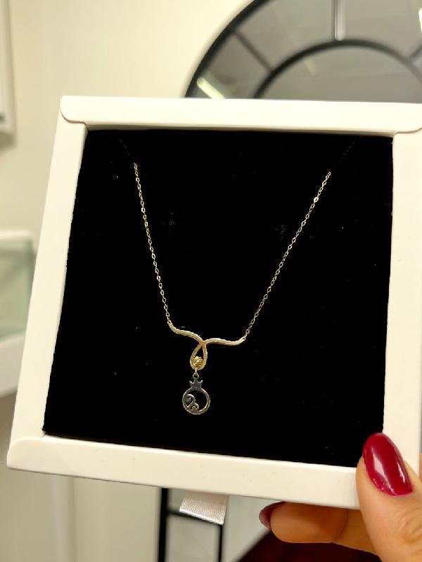 گردنبند طرح انار